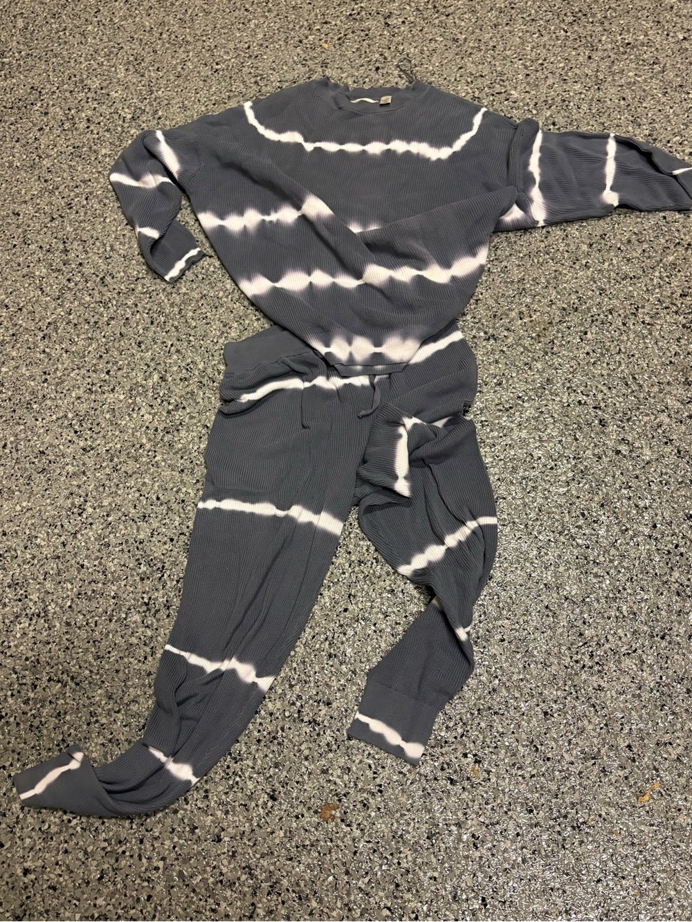 RD style Woman’s Gray & White Tie-Dye lounge Set - Cozy Ribbed Loungewear